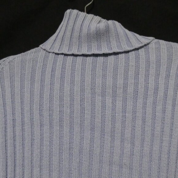 TRISTAN & ISEUT | medium | Light Blue Turtleneck Ribbed Sweater | 100% Cotton - Picture 4 of 16